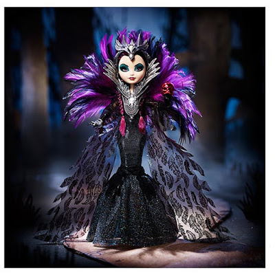 PRÉ-VENDA Boneca Ever After High Raven Queen SDCC 2015 - Mattel